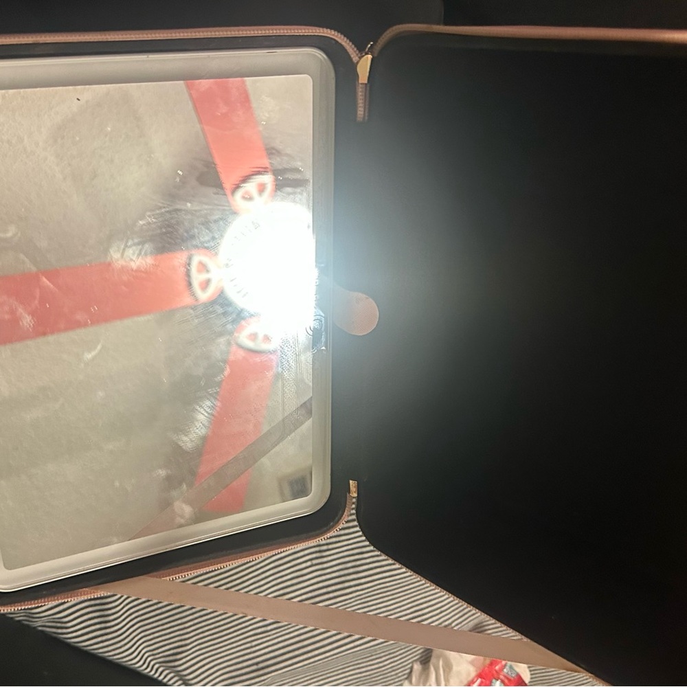 led makeup box
